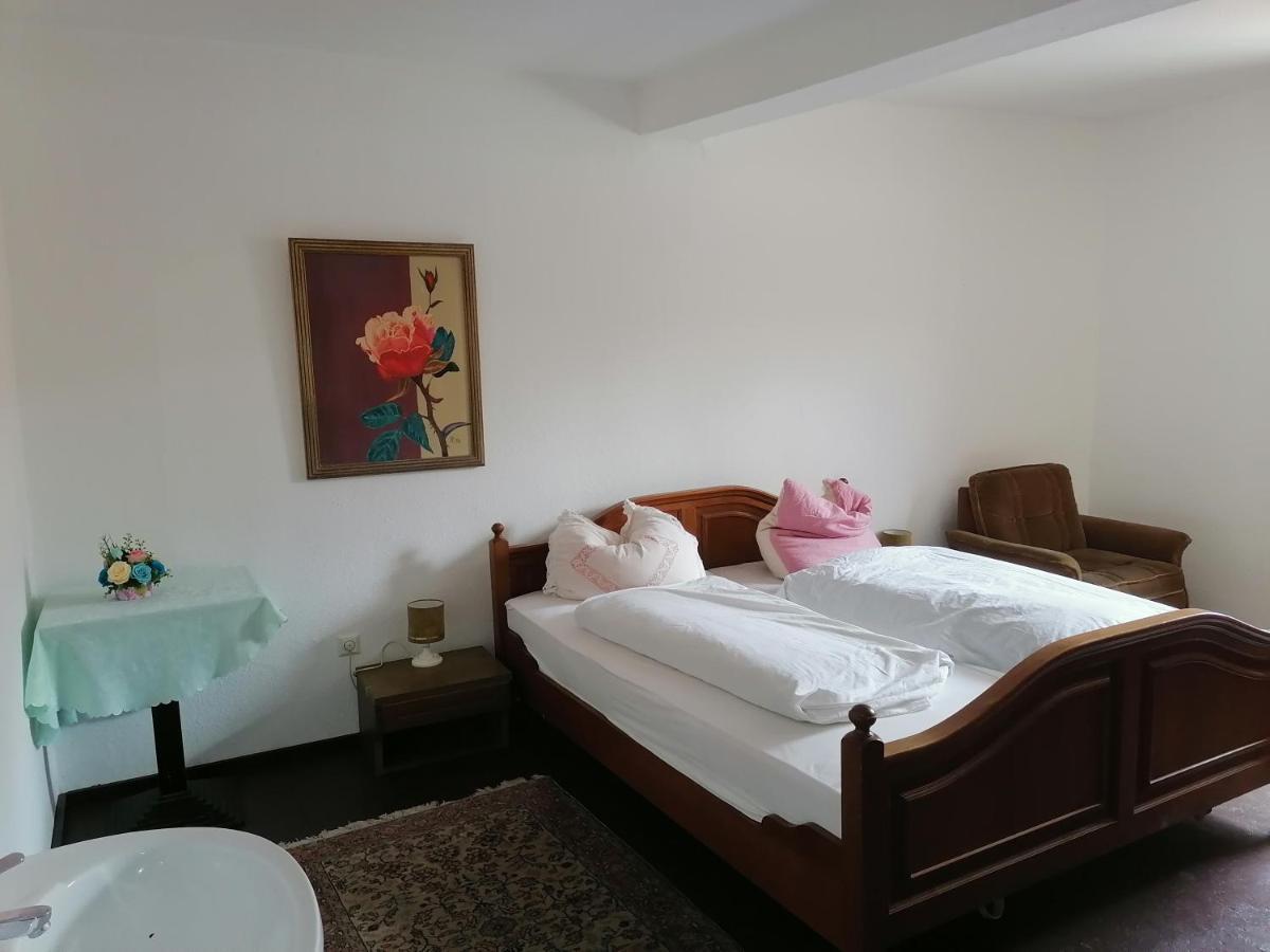 Gasthaus Zur Rose Malsch  Εξωτερικό φωτογραφία