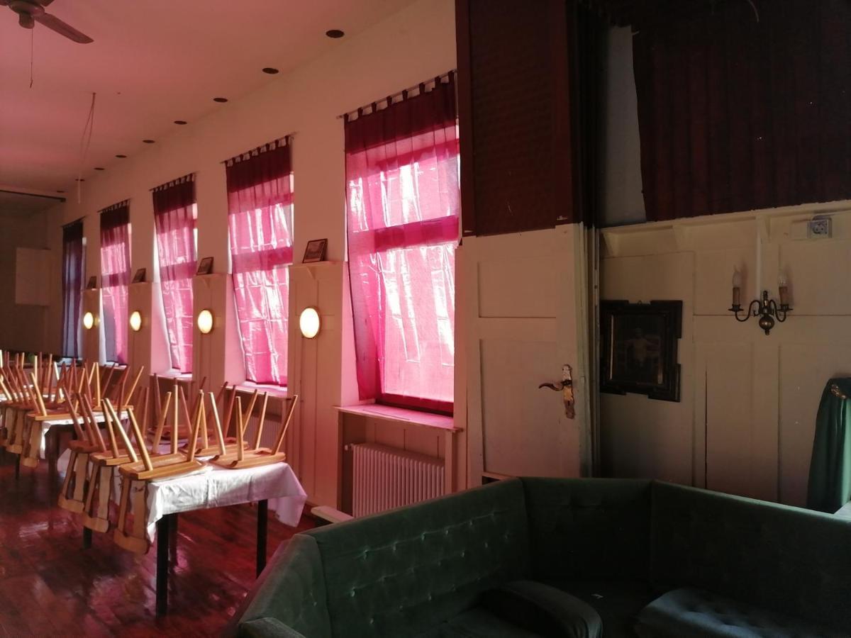 Gasthaus Zur Rose Malsch  Εξωτερικό φωτογραφία