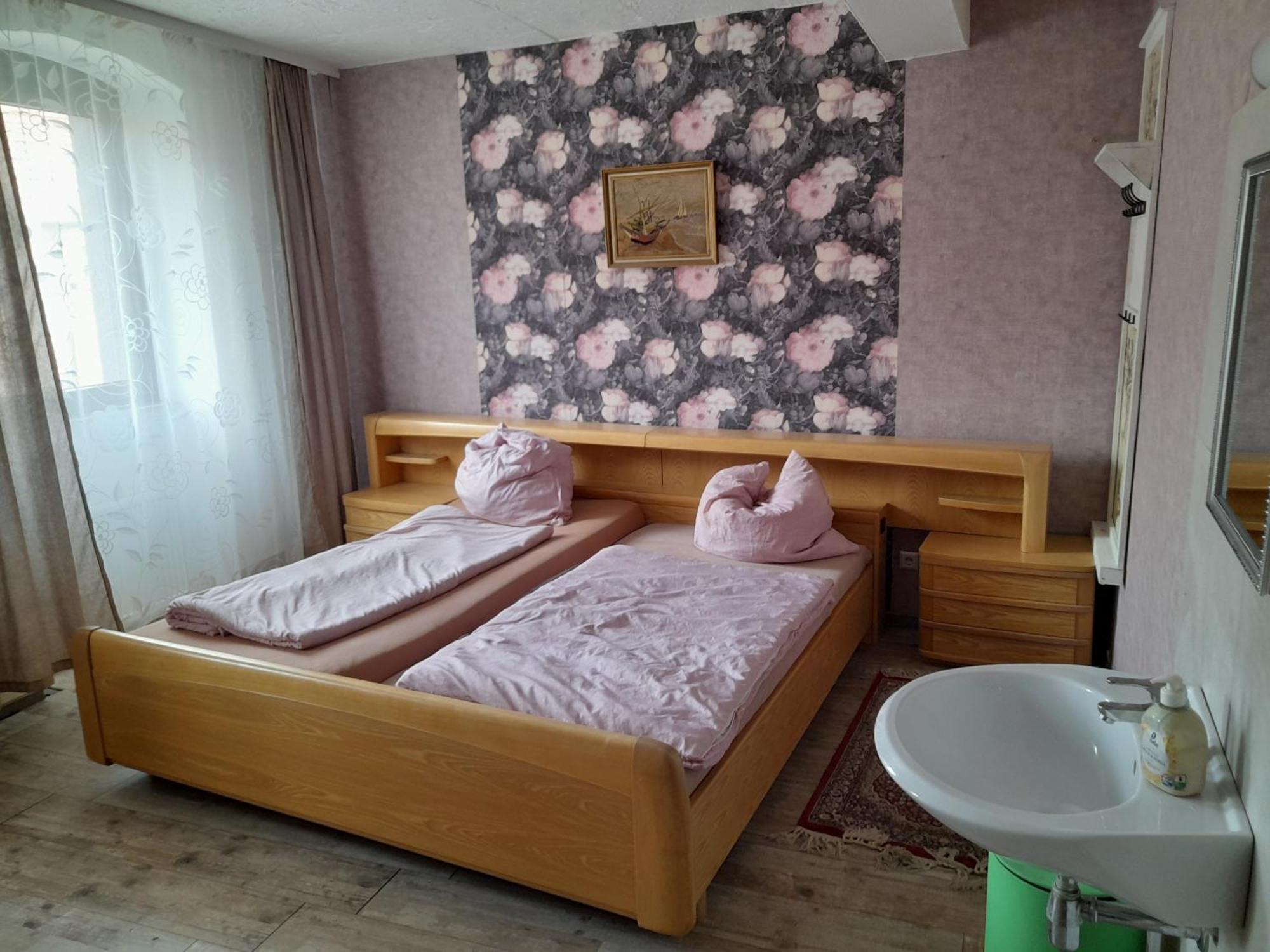 Gasthaus Zur Rose Malsch  Εξωτερικό φωτογραφία